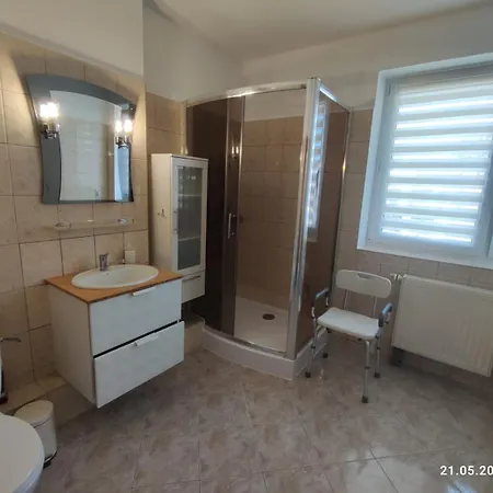 Apartamenty Anna Mosty Exterior photo